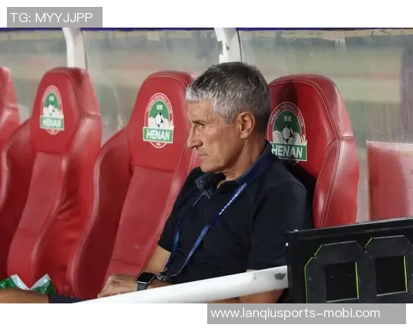 前国安主帅拉米罗正式加盟深圳青年队担任主教练