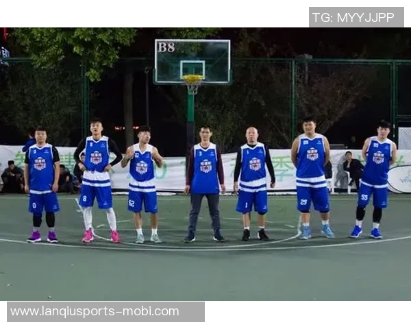 文班谈医疗团队努力降低65场规则门槛影响以确保比赛公平性和运动员健康 文班谈医疗团队努力降低65场规则门槛影响以确保比赛公平性和运动员健康