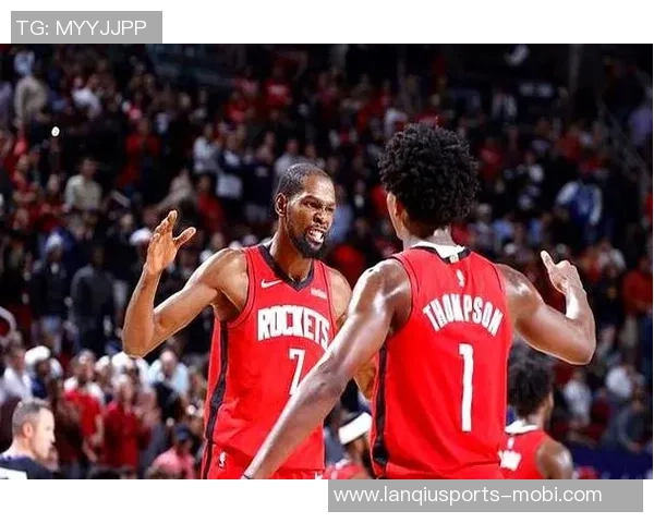 火箭三核体系成熟KD包夹下仅得11分仍助球队五连胜 火箭三核体系成熟KD包夹下仅得11分仍助球队五连胜