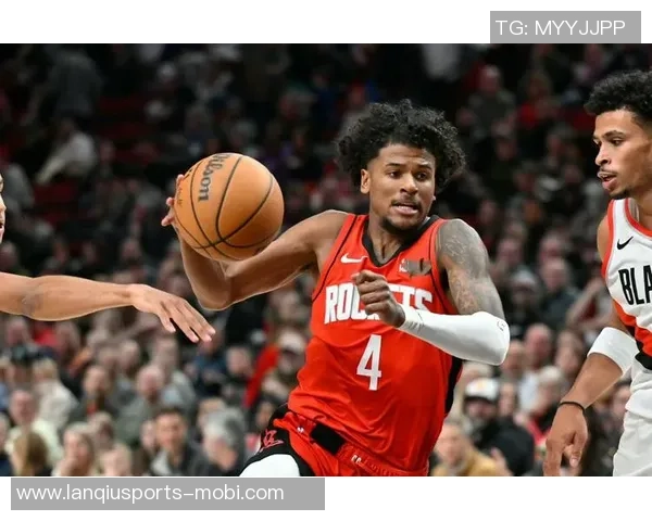 乌度卡谈比赛表现强调保持强度的重要性以确保胜利